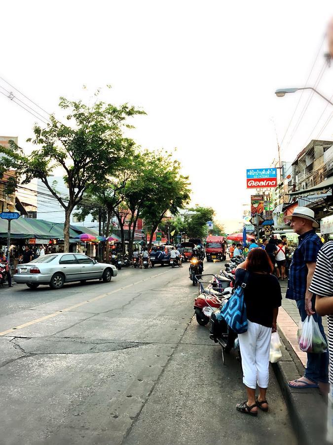 WJ Hostel Bangkok Buitenkant foto